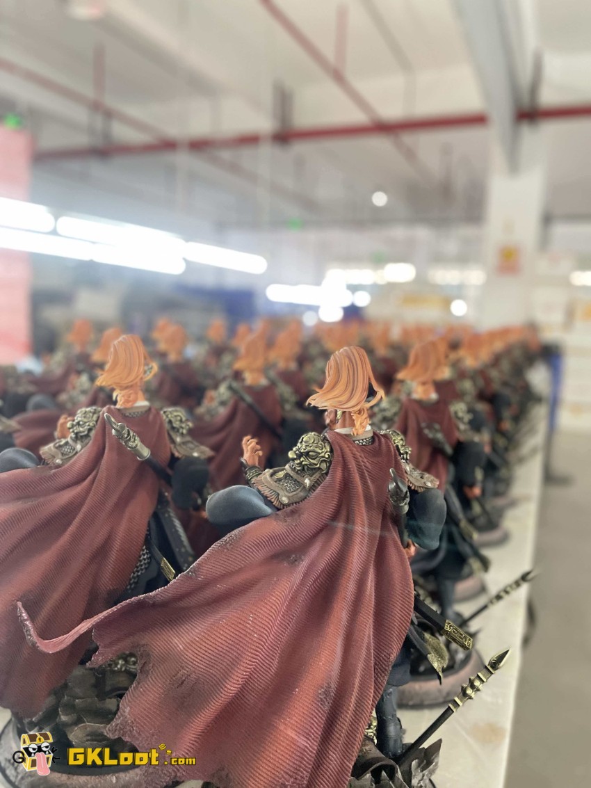 Shi Yue Wu Tong Studio Original Horse Statue - View 4 Shi Yue Wu Tong Studio Original Horse Statue - View 4