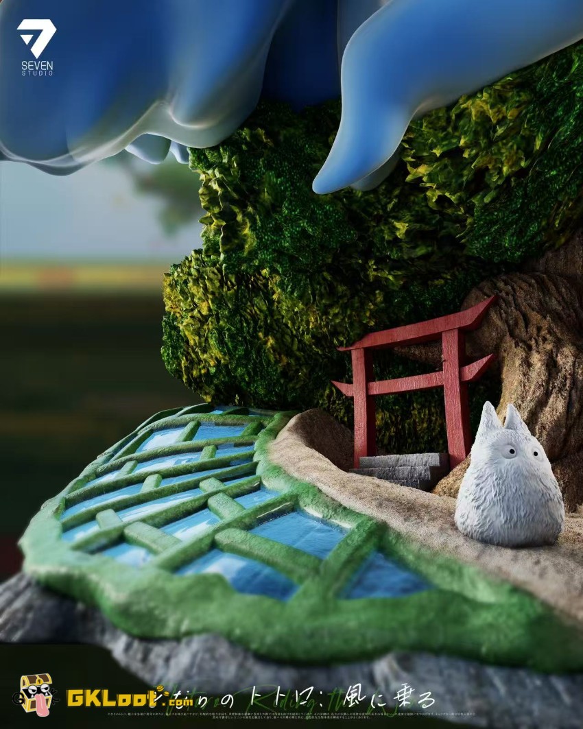 Seven Studio My Neighbor Totoro Totoro Statue w/ LED - View 11 Seven Studio My Neighbor Totoro Totoro Statue w/ LED - View 11
