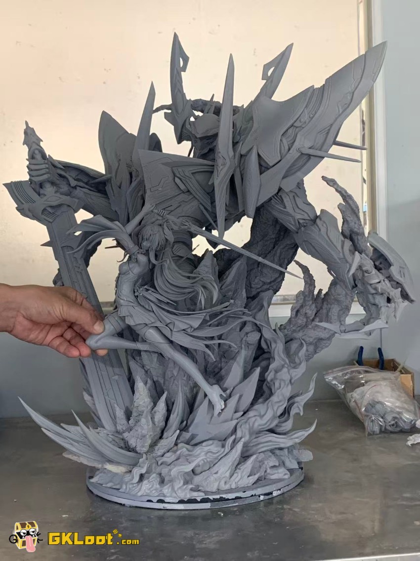 Ready Player 1 & Fifteen Studio 1/6 Wuthering Waves Aemeath Statue w/ LED - View 4 Ready Player 1 & Fifteen Studio 1/6 Wuthering Waves Aemeath Statue w/ LED - View 4