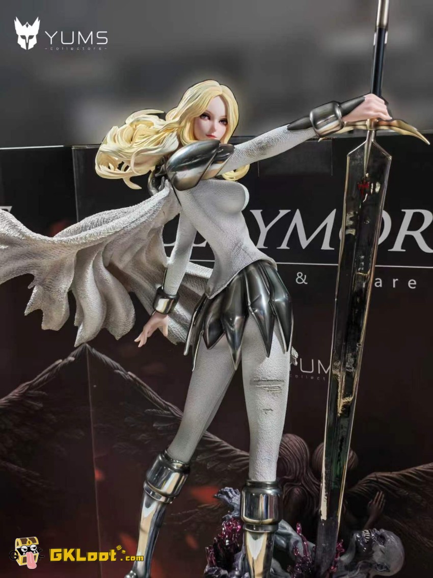 YUMS-Collectors Studio Claymore Teresa & Clare Statue - View 2 YUMS-Collectors Studio Claymore Teresa & Clare Statue - View 2