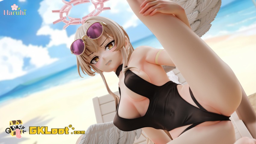 Haruhi Studio 1/6 Blue Archive Kirifuji Nagisa Statue - View 11 Haruhi Studio 1/6 Blue Archive Kirifuji Nagisa Statue - View 11