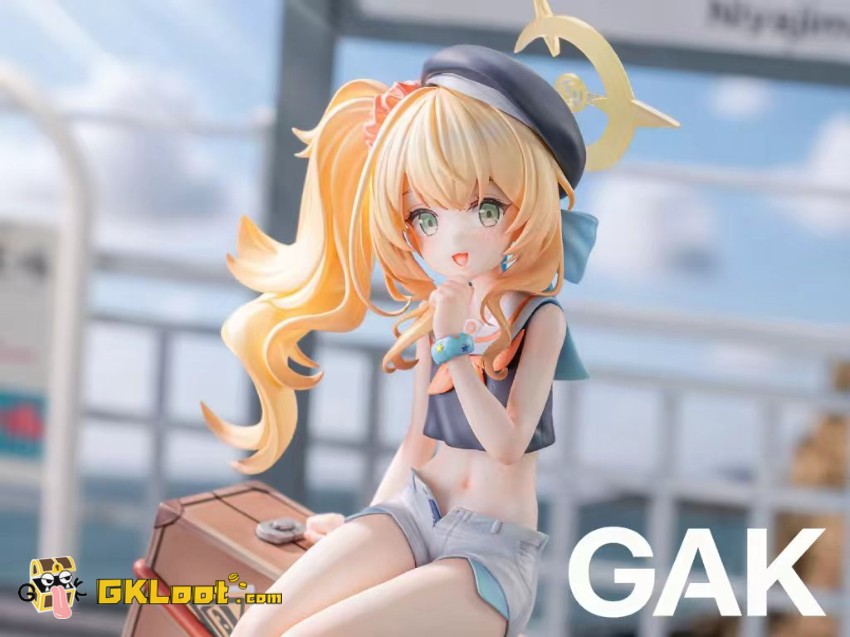 GAK Studio 1/7 Blue Archive Smiling Professor Statue - View 2 GAK Studio 1/7 Blue Archive Smiling Professor Statue - View 2