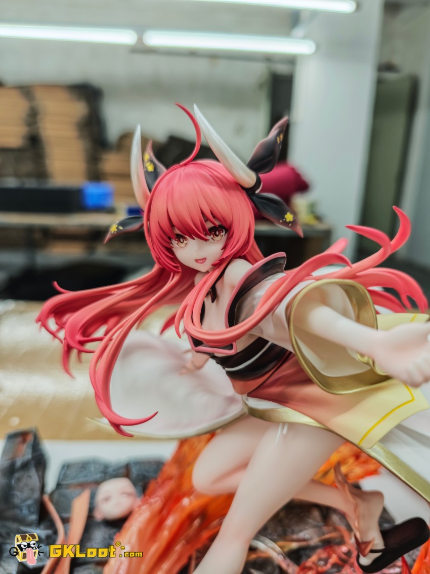 CY Studio 1/6 Date A Live Kotori Itsuka Statue - View 11 CY Studio 1/6 Date A Live Kotori Itsuka Statue - View 11