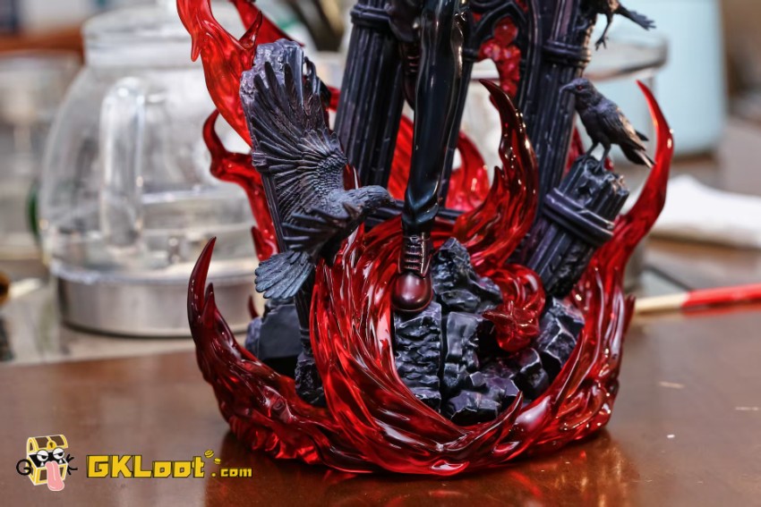 Li Yue Studio 1/6 Chainsaw Man Makima Statue - View 2 Li Yue Studio 1/6 Chainsaw Man Makima Statue - View 2