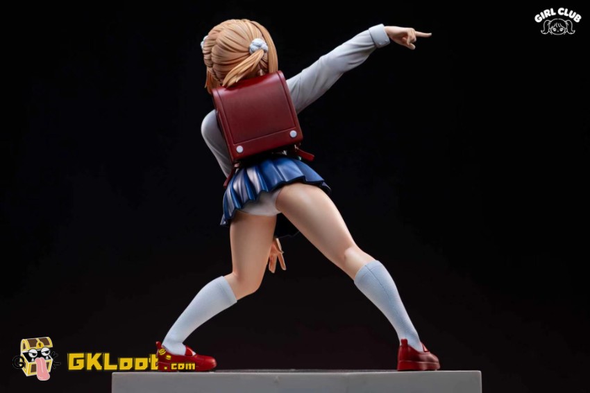 Girl Club Studio 1/4 Vtuber Shigure Ui Statue - View 8 Girl Club Studio 1/4 Vtuber Shigure Ui Statue - View 8