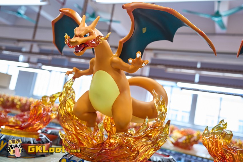 Unique Art Studio Pokémon Licensed Charizard Statue - View 2 Unique Art Studio Pokémon Licensed Charizard Statue - View 2