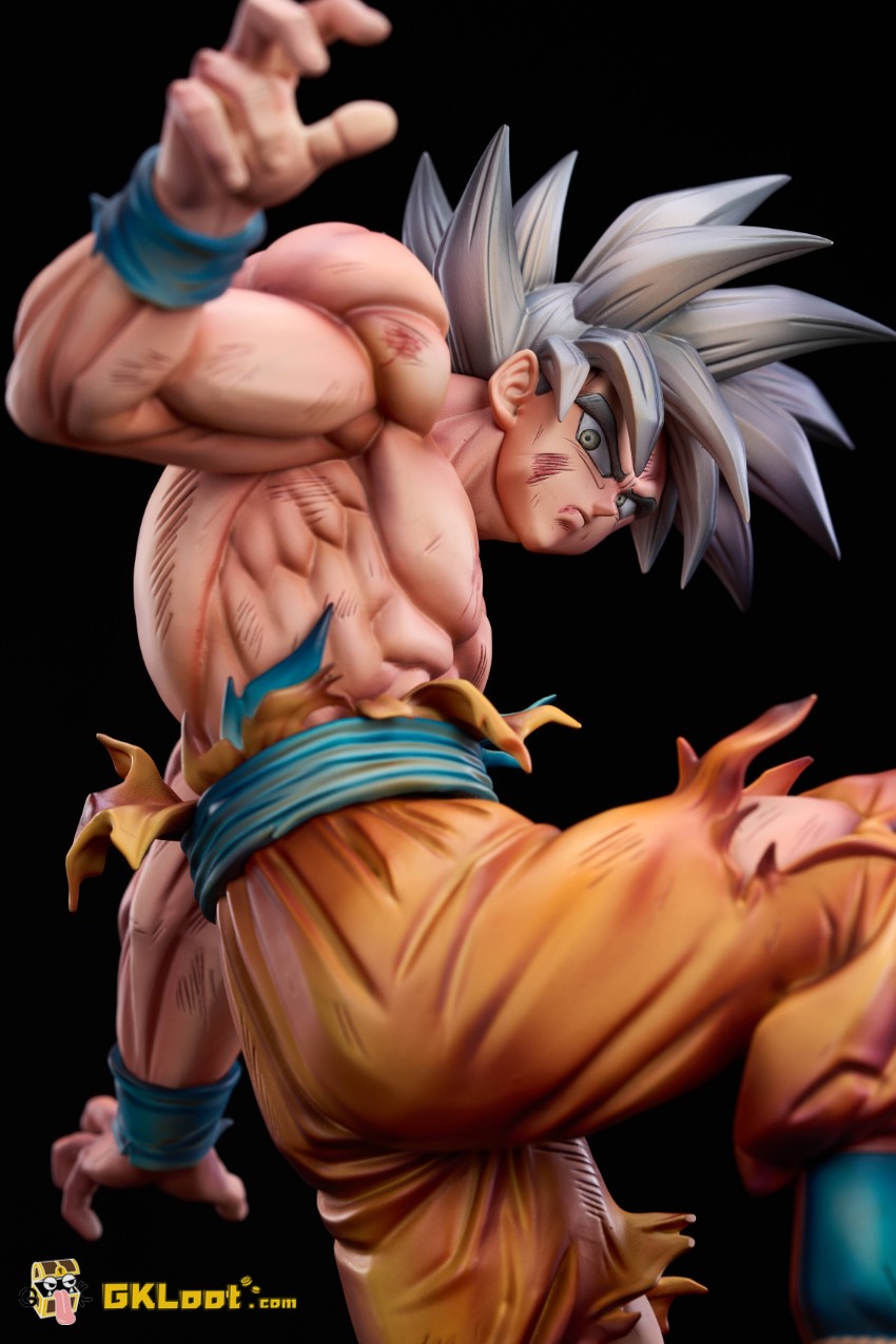 Good Man Studio 1/6 Dragon Ball Son Goku Statue - View 2 Good Man Studio 1/6 Dragon Ball Son Goku Statue - View 2