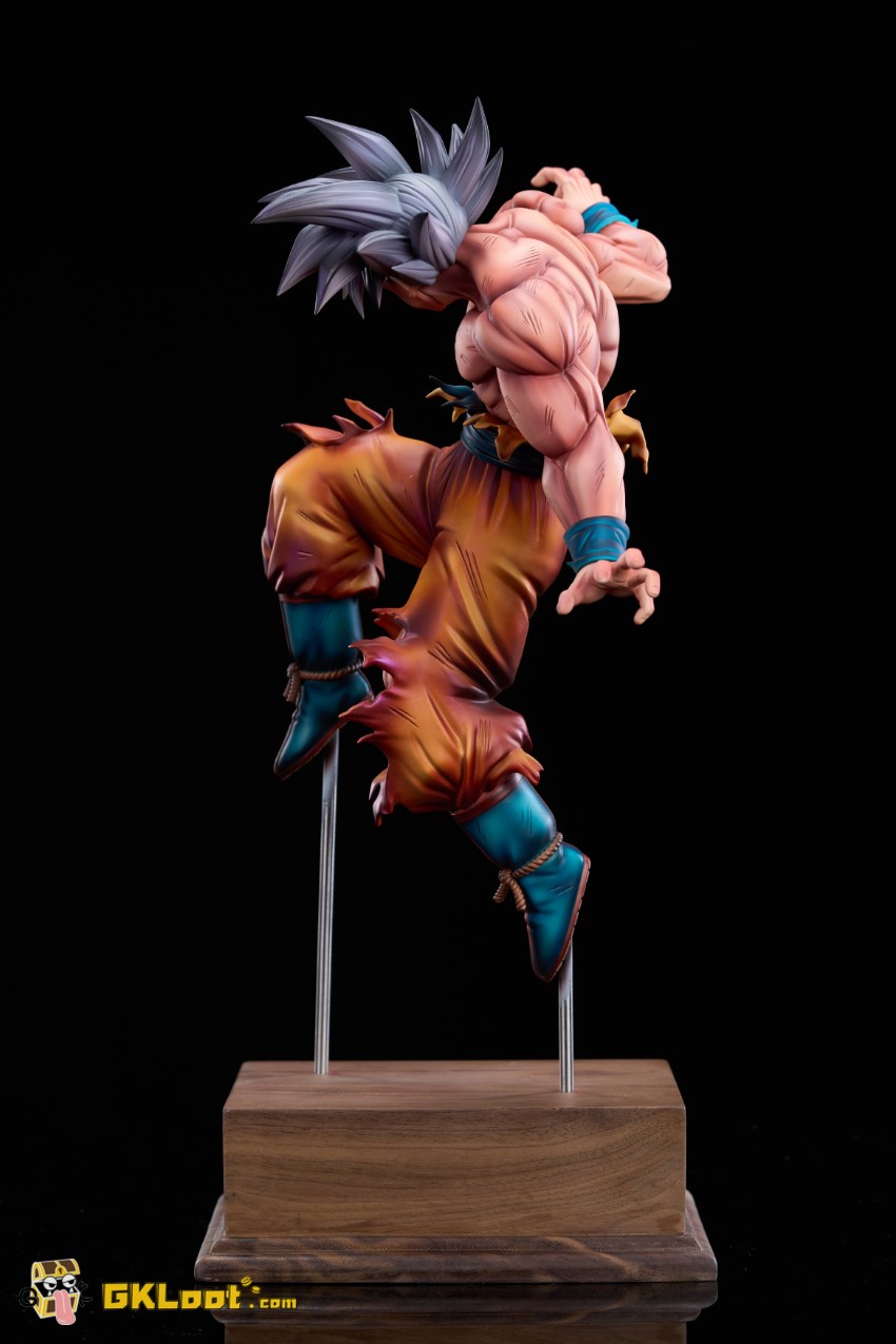 Good Man Studio 1/6 Dragon Ball Son Goku Statue - View 7 Good Man Studio 1/6 Dragon Ball Son Goku Statue - View 7