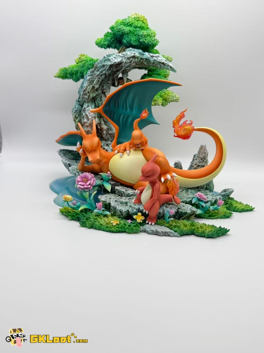 Chen Guang Studio Pokémon Charmander & Charmeleon & Charizard Statue - View 9 Chen Guang Studio Pokémon Charmander & Charmeleon & Charizard Statue - View 9