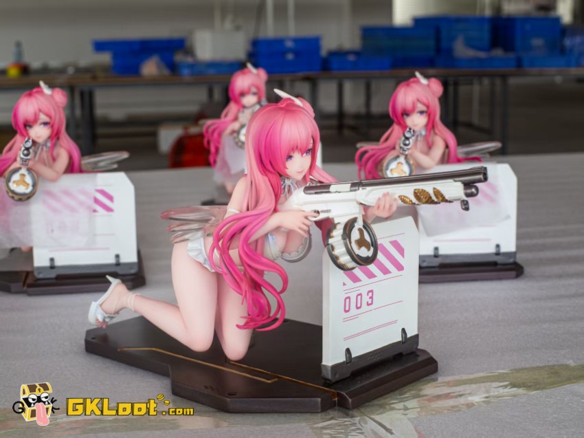 Xiao Huan Xiong Studio 1/6 Goddess of Victory: Nikke Dorothy Statue - View 1 Xiao Huan Xiong Studio 1/6 Goddess of Victory: Nikke Dorothy Statue - View 1