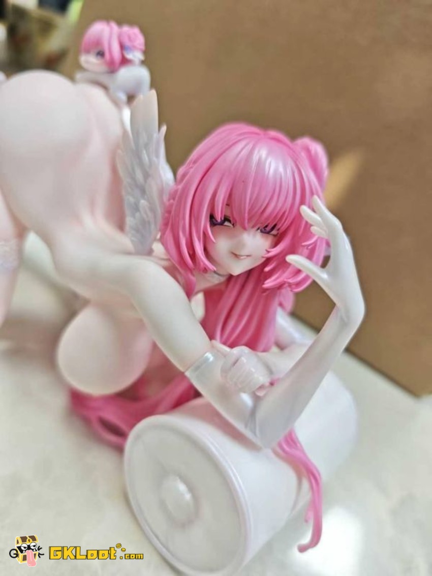 ZTR Studio 1/6 Goddess of Victory: Nikke Dorothy Statue - View 7 ZTR Studio 1/6 Goddess of Victory: Nikke Dorothy Statue - View 7