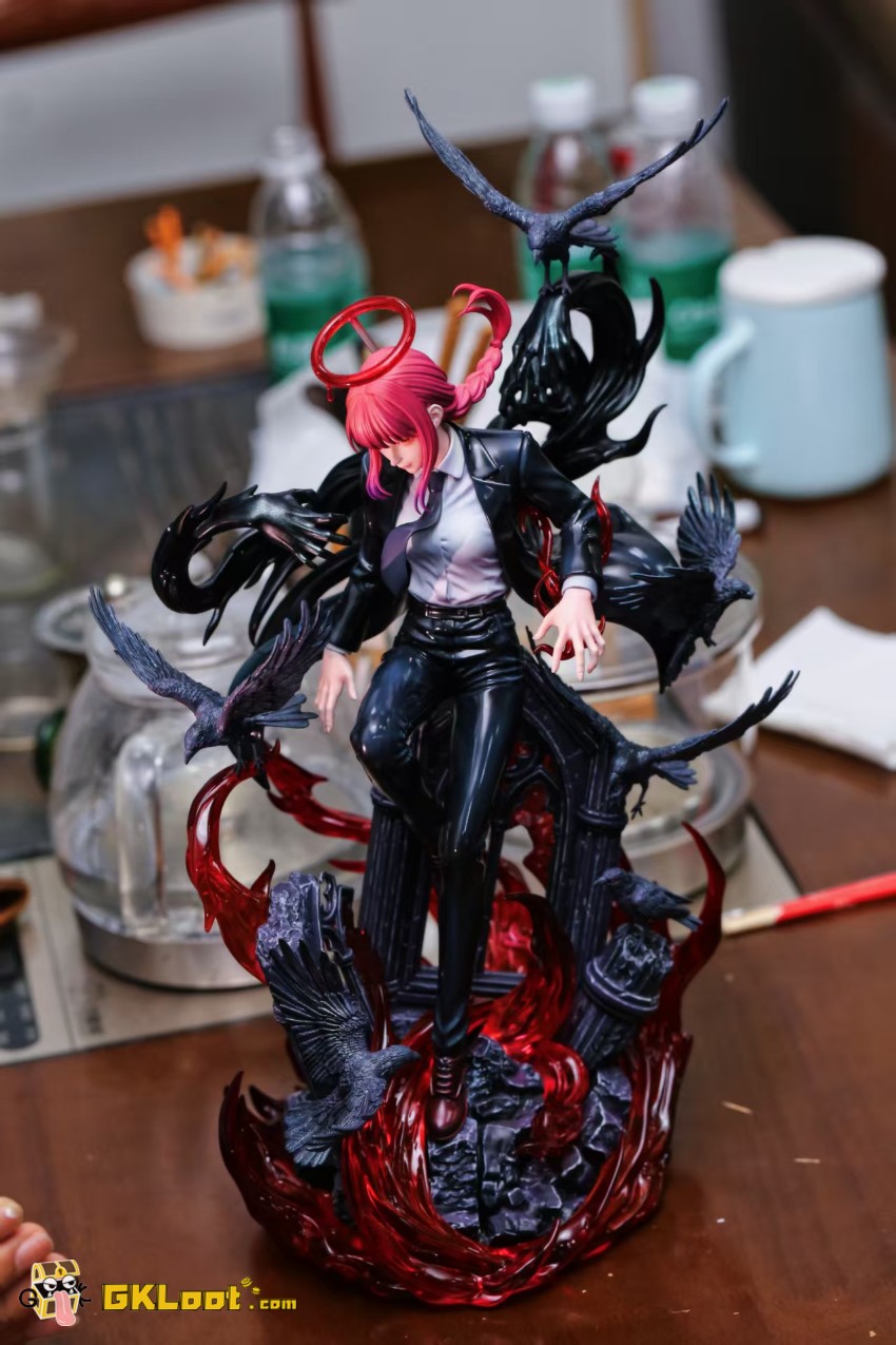 Li Yue Studio 1/6 Chainsaw Man Makima Statue - View 3 Li Yue Studio 1/6 Chainsaw Man Makima Statue - View 3