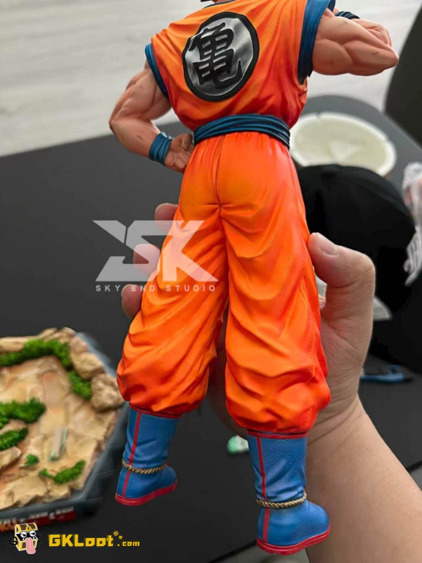 Sky End Studio Dragon Ball Son Goku & Chichi Statue - View 8 Sky End Studio Dragon Ball Son Goku & Chichi Statue - View 8