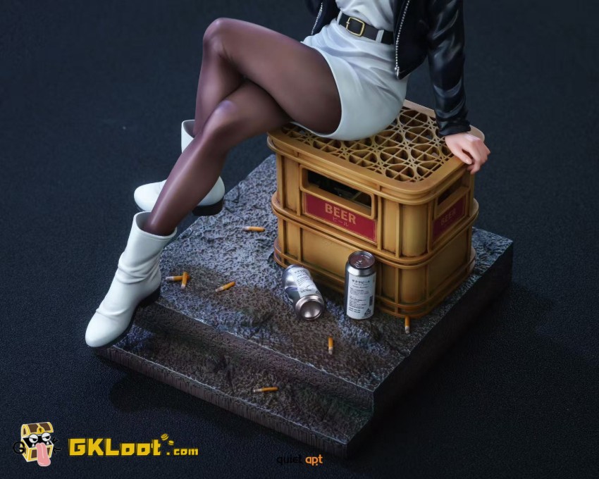 QuietArt Studio 1/6 Smoking Behind the Supermarket with You Yamada Statue - View 7 QuietArt Studio 1/6 Smoking Behind the Supermarket with You Yamada Statue - View 7