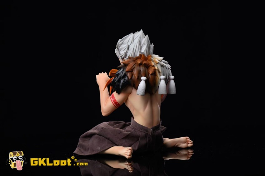 1/6 Original Master Falconer Statue - View 15 1/6 Original Master Falconer Statue - View 15