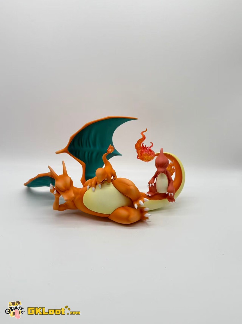 Chen Guang Studio Pokémon Charmander & Charmeleon & Charizard Statue - View 2 Chen Guang Studio Pokémon Charmander & Charmeleon & Charizard Statue - View 2
