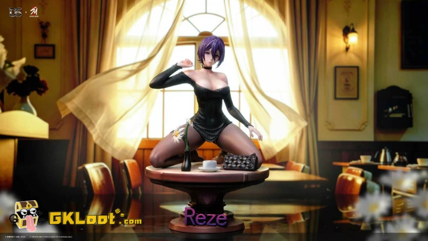 DS & Super Hero Studio Chainsaw Man Reze Statue - View 2 DS & Super Hero Studio Chainsaw Man Reze Statue - View 2