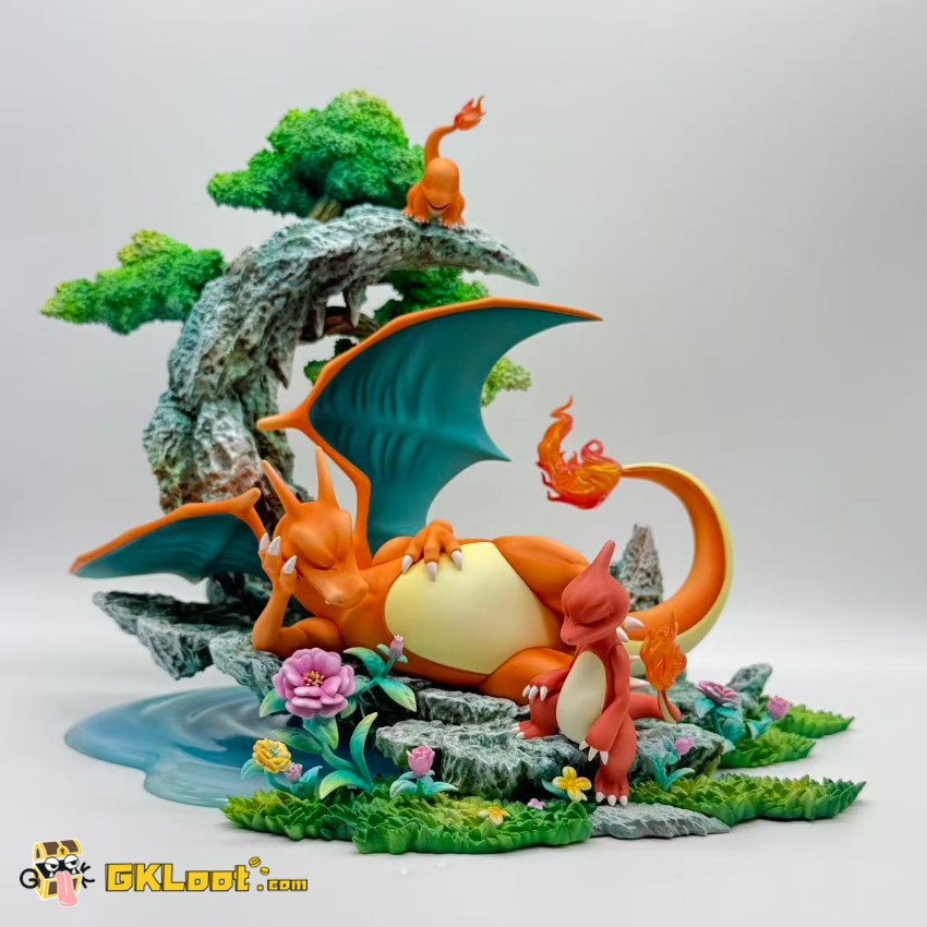 Chen Guang Studio Pokémon Charmander & Charmeleon & Charizard Statue - View 1 Chen Guang Studio Pokémon Charmander & Charmeleon & Charizard Statue - View 1