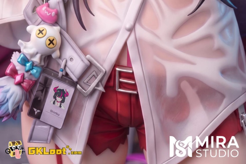 MIRA Studio 1/6 Neverness to Everness Shinku Statue w/ LED - View 6 MIRA Studio 1/6 Neverness to Everness Shinku Statue w/ LED - View 6