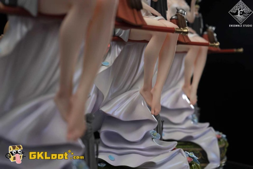 Ensemble Studio 1/6 Frieren: Beyond Journey's End Frieren Statue - View 2 Ensemble Studio 1/6 Frieren: Beyond Journey's End Frieren Statue - View 2