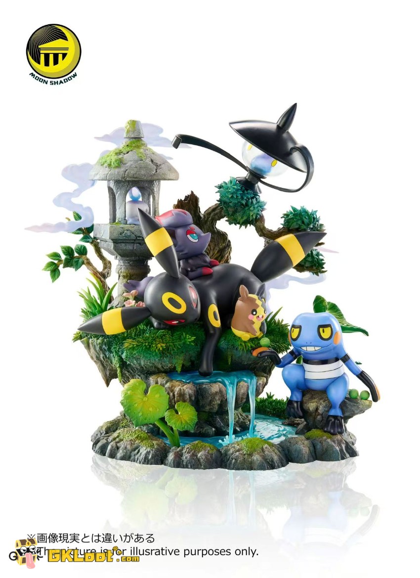 Moon Shadow Studio Pokémon Umbreon Statue - View 1 Moon Shadow Studio Pokémon Umbreon Statue - View 1