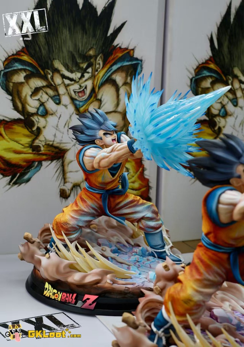 XXL Studio Dragon Ball Son Goku Statue - View 5 XXL Studio Dragon Ball Son Goku Statue - View 5