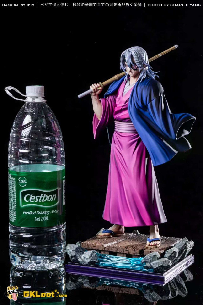 Hashira Studio 1/6 Demon Slayer Uzui Tengen Statue - View 4 Hashira Studio 1/6 Demon Slayer Uzui Tengen Statue - View 4