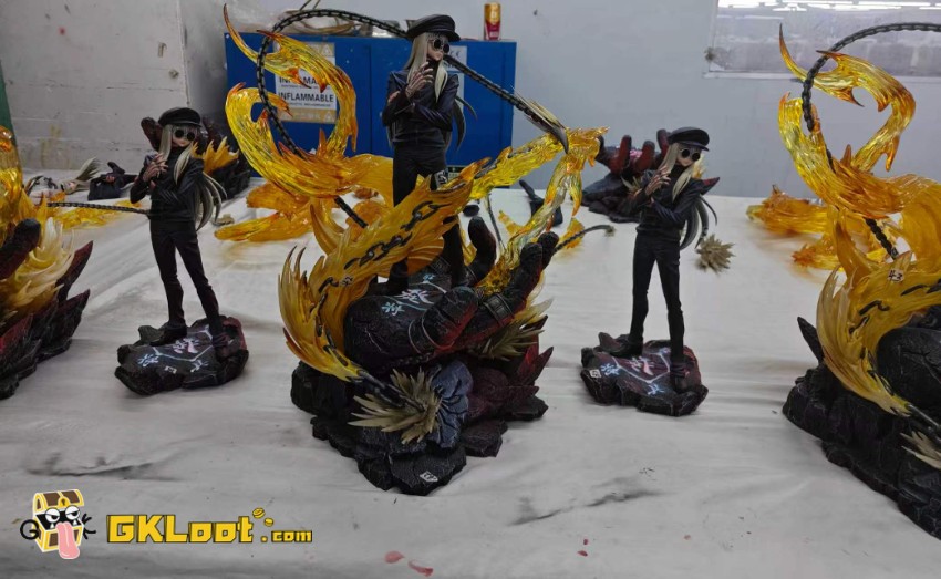 Xin Lou Studio 1/6 Hunter × Hunter Kurapika Statue w/ LED - View 3 Xin Lou Studio 1/6 Hunter × Hunter Kurapika Statue w/ LED - View 3