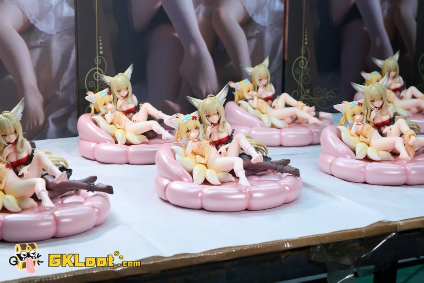 Lolikoo Studio 1/6 Arknights Suzuran & Vulpisfoglia Statue - View 2 Lolikoo Studio 1/6 Arknights Suzuran & Vulpisfoglia Statue - View 2
