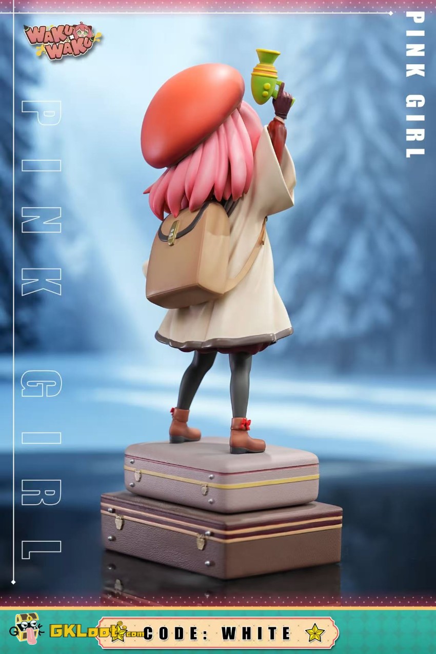 WakuWaku Studio Spy × Family Anya Forger Statue - View 3 WakuWaku Studio Spy × Family Anya Forger Statue - View 3