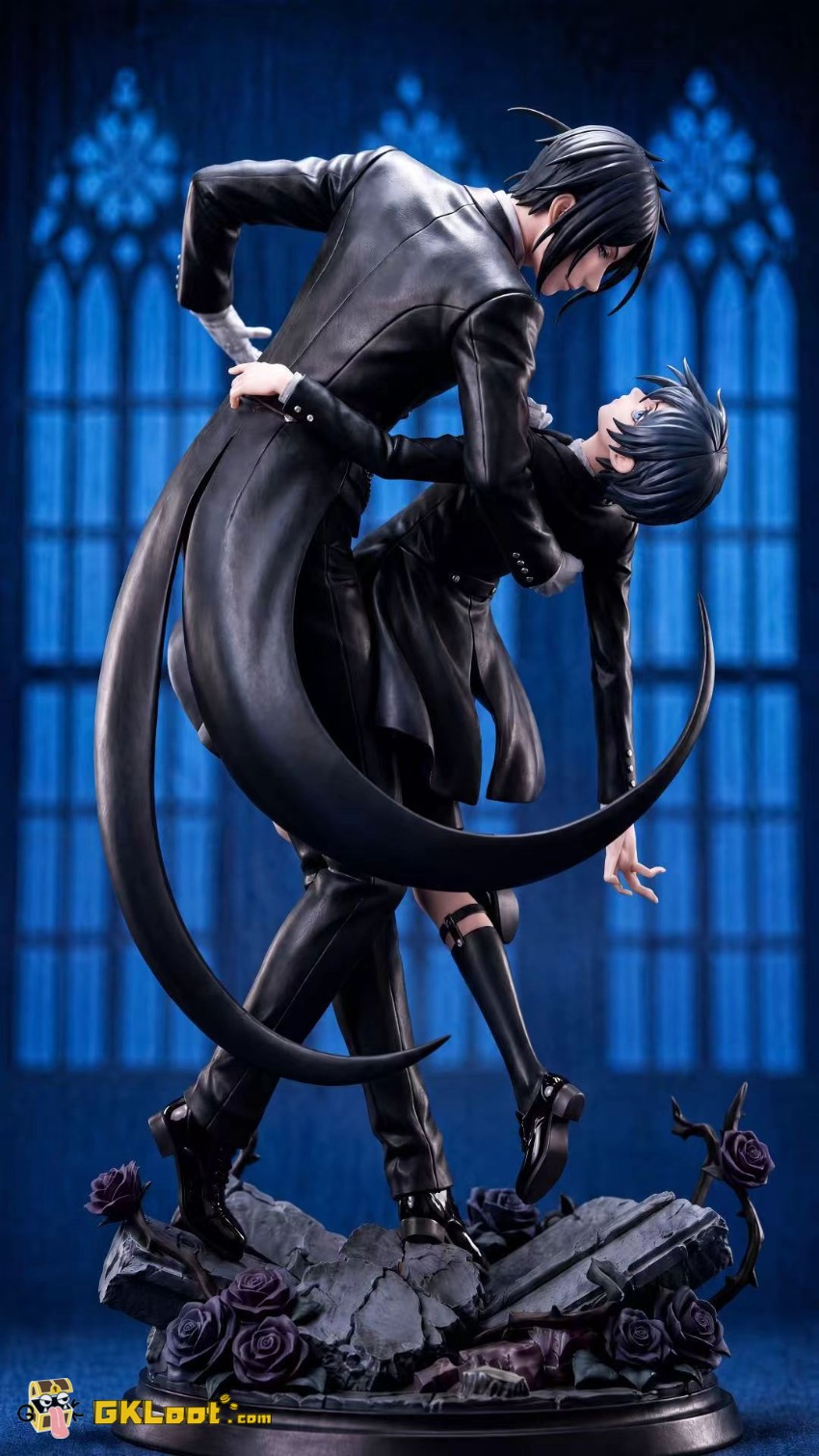 LIAN Studio 1/6 Black Butler Ciel Phantomhive & Sebastian Michaelis Statue - View 3 LIAN Studio 1/6 Black Butler Ciel Phantomhive & Sebastian Michaelis Statue - View 3
