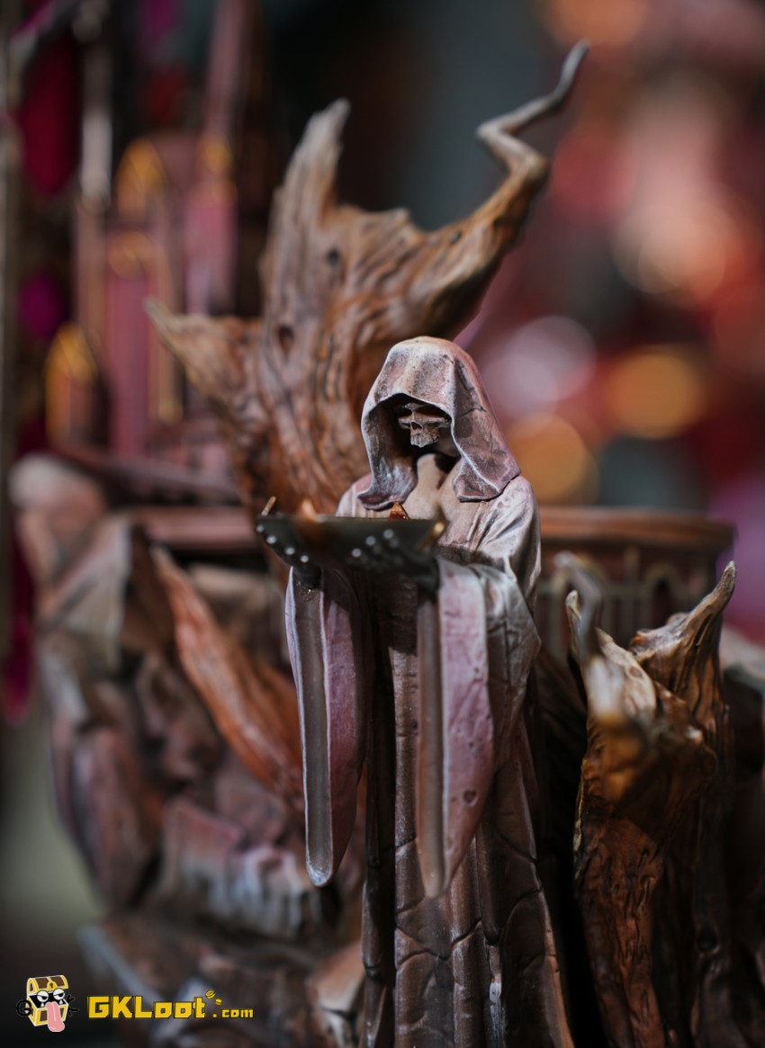 BUS Studio 1/4 World of Warcraft Sally Whitemane Statue - View 3 BUS Studio 1/4 World of Warcraft Sally Whitemane Statue - View 3
