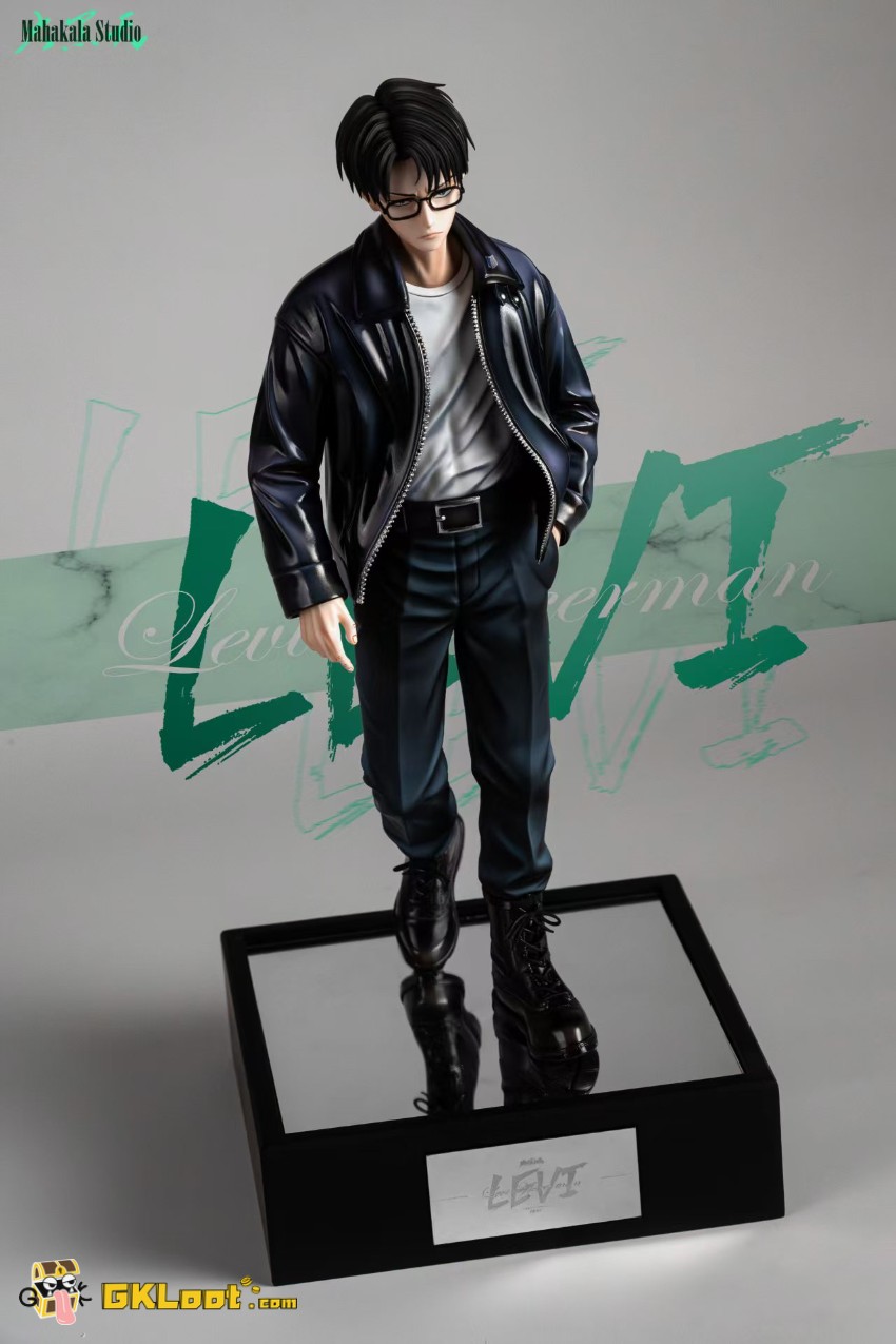 Mahakala Studio 1/6 Attack on Titan Levi Ackerman & Erwin Smith Statue - View 2 Mahakala Studio 1/6 Attack on Titan Levi Ackerman & Erwin Smith Statue - View 2