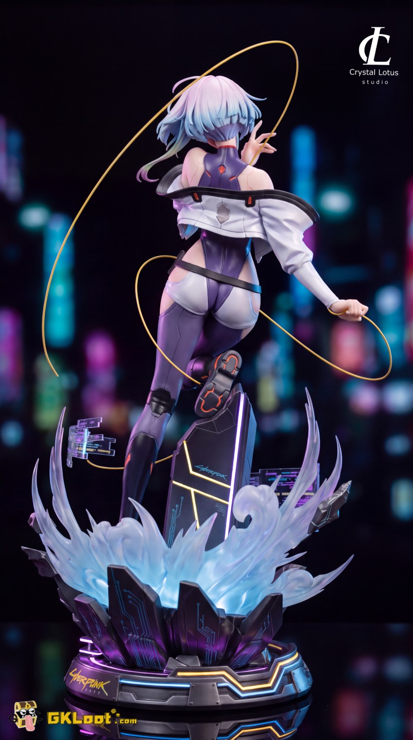 Crystal Lotus Studio 1/6 Cyberpunk: Edgerunners Lucyna Kushinada Statue w/ LED - View 3 Crystal Lotus Studio 1/6 Cyberpunk: Edgerunners Lucyna Kushinada Statue w/ LED - View 3