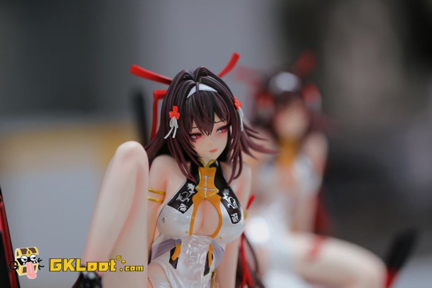 GIRL'S HOUSE GK Studio 1/6 Zenless Zone Zero Ye Shunguang Statue - View 7 GIRL'S HOUSE GK Studio 1/6 Zenless Zone Zero Ye Shunguang Statue - View 7