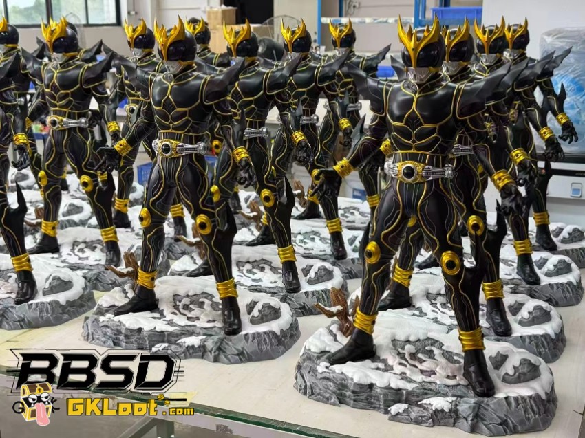 BBSD Studio 1/4 Kamen Rider Kuuga Statue - View 2 BBSD Studio 1/4 Kamen Rider Kuuga Statue - View 2