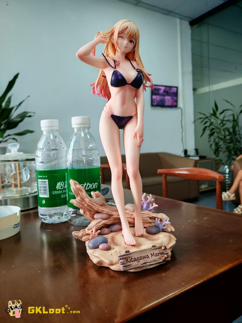 Yi Lian Studio 1/6 My Dress-Up Darling Kitagawa Marin Statue - View 5 Yi Lian Studio 1/6 My Dress-Up Darling Kitagawa Marin Statue - View 5