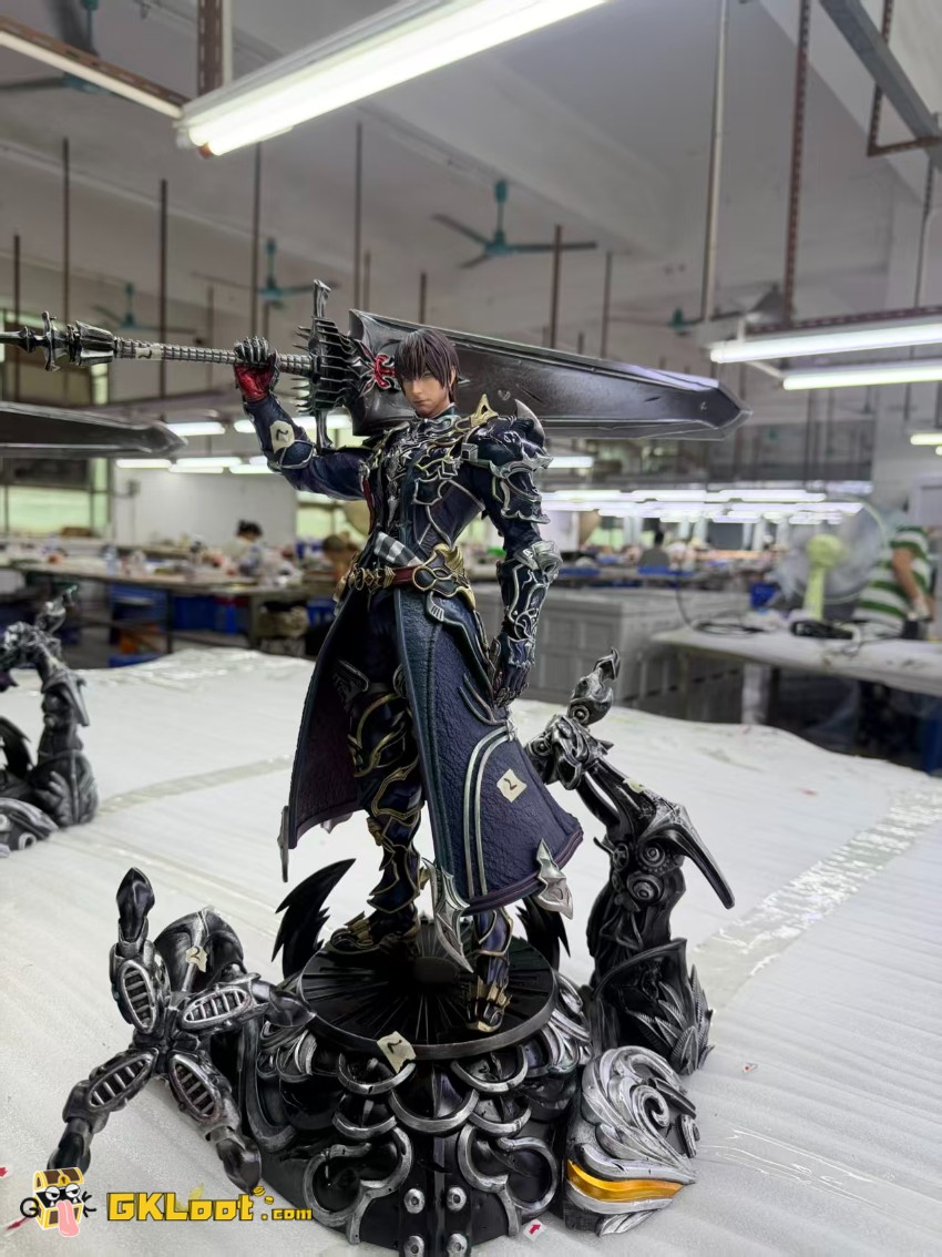 Heart Lock Studio 1/6 Final Fantasy Dark Knight Statue - View 4 Heart Lock Studio 1/6 Final Fantasy Dark Knight Statue - View 4