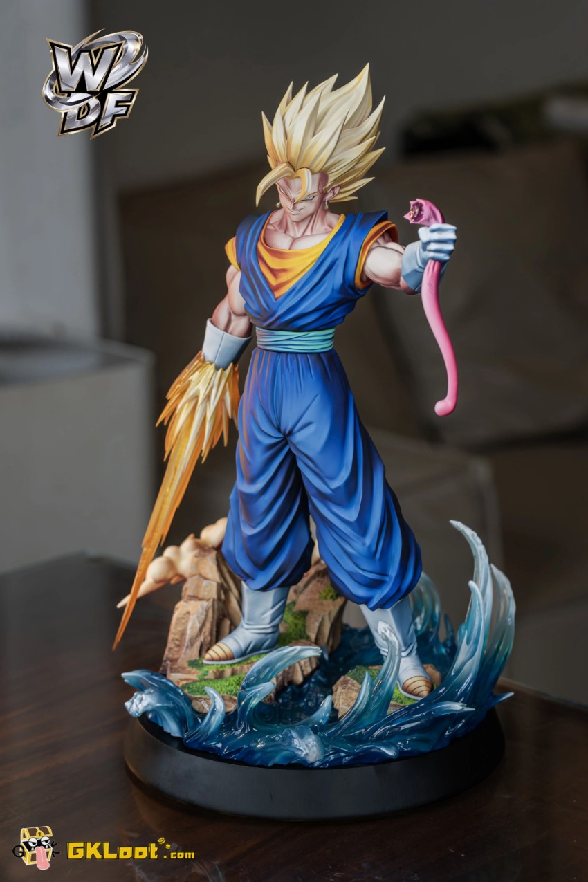 WDF Studio Dragon Ball Vegetto Statue - View 3 WDF Studio Dragon Ball Vegetto Statue - View 3