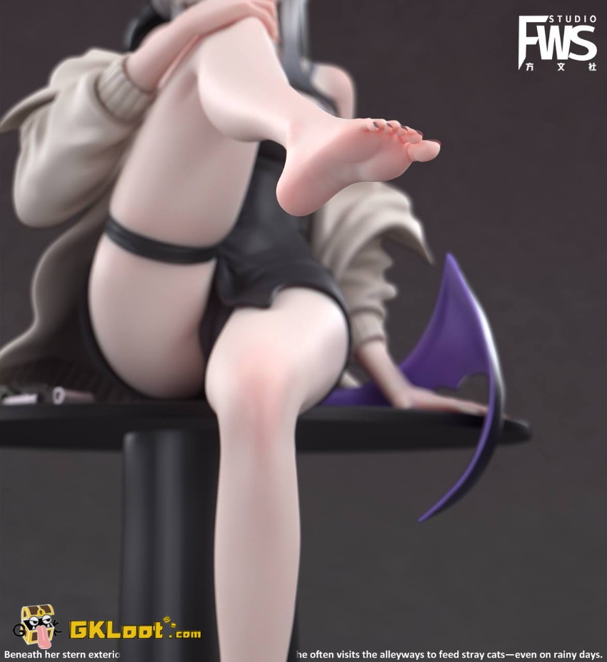 FWS Studio 1/6 Blue Archive Onikata Kayoko Statue - View 5 FWS Studio 1/6 Blue Archive Onikata Kayoko Statue - View 5