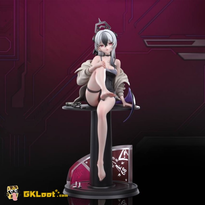 FWS Studio 1/6 Blue Archive Onikata Kayoko Statue - View 1 FWS Studio 1/6 Blue Archive Onikata Kayoko Statue - View 1