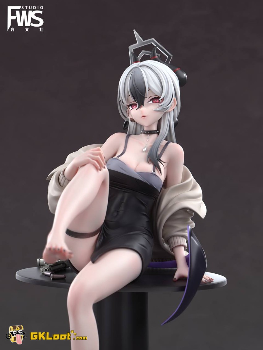 FWS Studio 1/6 Blue Archive Onikata Kayoko Statue - View 9 FWS Studio 1/6 Blue Archive Onikata Kayoko Statue - View 9