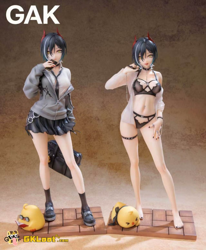 GAK Studio 1/7 Azur Lane Ulrich von Hutten Statue - View 2 GAK Studio 1/7 Azur Lane Ulrich von Hutten Statue - View 2