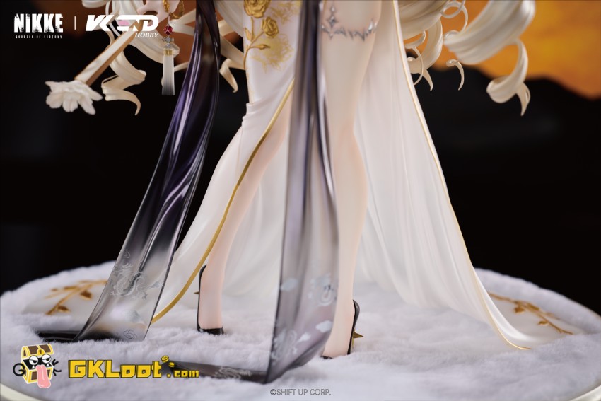 VKEND Studio 1/4 Goddess of Victory: Nikke Crown - View 16 VKEND Studio 1/4 Goddess of Victory: Nikke Crown - View 16