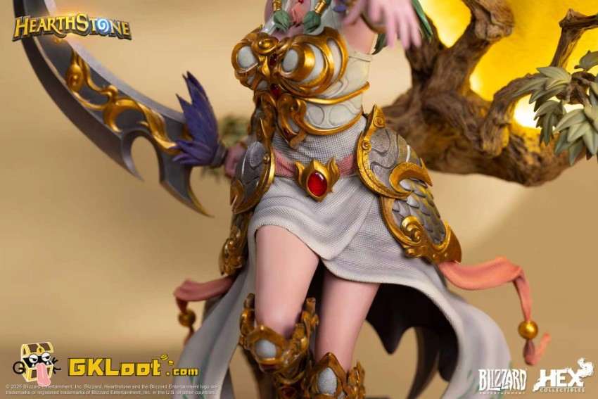 Blizzard Studio World of Warcraft Tyrande Whisperwind Statue w/ LED - View 5 Blizzard Studio World of Warcraft Tyrande Whisperwind Statue w/ LED - View 5