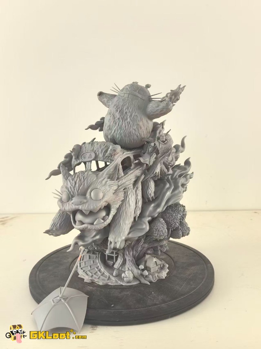 Seven Studio My Neighbor Totoro Totoro Statue w/ LED - View 1 Seven Studio My Neighbor Totoro Totoro Statue w/ LED - View 1