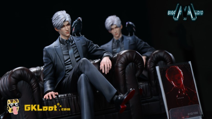 Biggest Man Studio 1/6 Love and Deepspace Sylus Statue - View 5 Biggest Man Studio 1/6 Love and Deepspace Sylus Statue - View 5