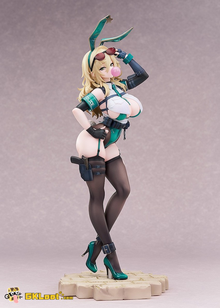 Luminous Box Studio Original Bunny Cops Statue - View 5 Luminous Box Studio Original Bunny Cops Statue - View 5