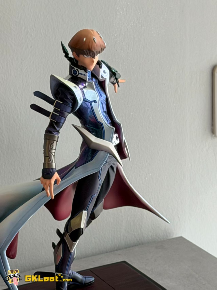 Divine Officer Studio Yu-Gi-Oh! Seto Kaiba Statue - View 2 Divine Officer Studio Yu-Gi-Oh! Seto Kaiba Statue - View 2