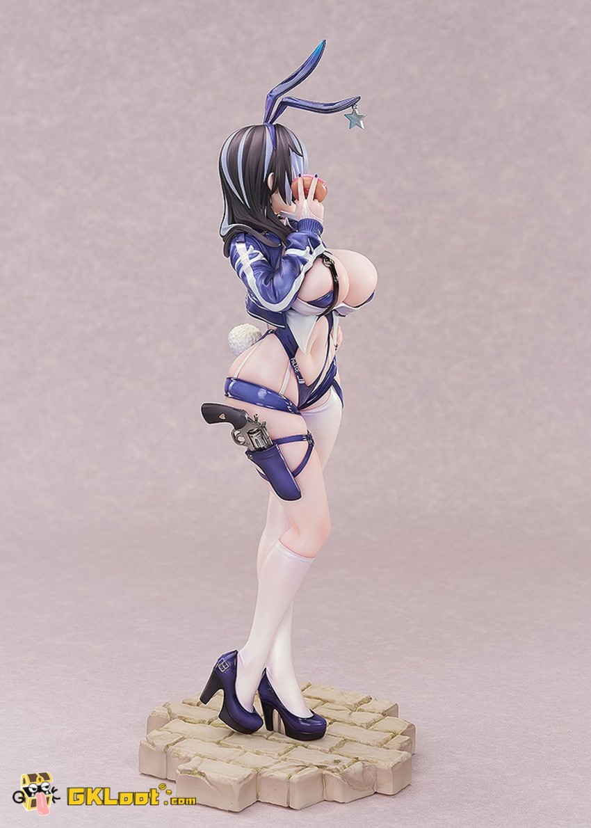 Luminous Box Studio Original Bunny Cops Statue - View 6 Luminous Box Studio Original Bunny Cops Statue - View 6